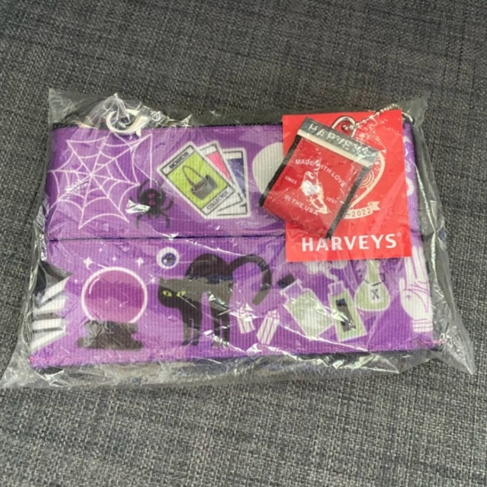 Harveys Seatbelt Spellbound Halloween coin purse / NEW in original packaging